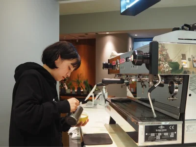 JaLS Nagoya Instalaciones Cafeteria